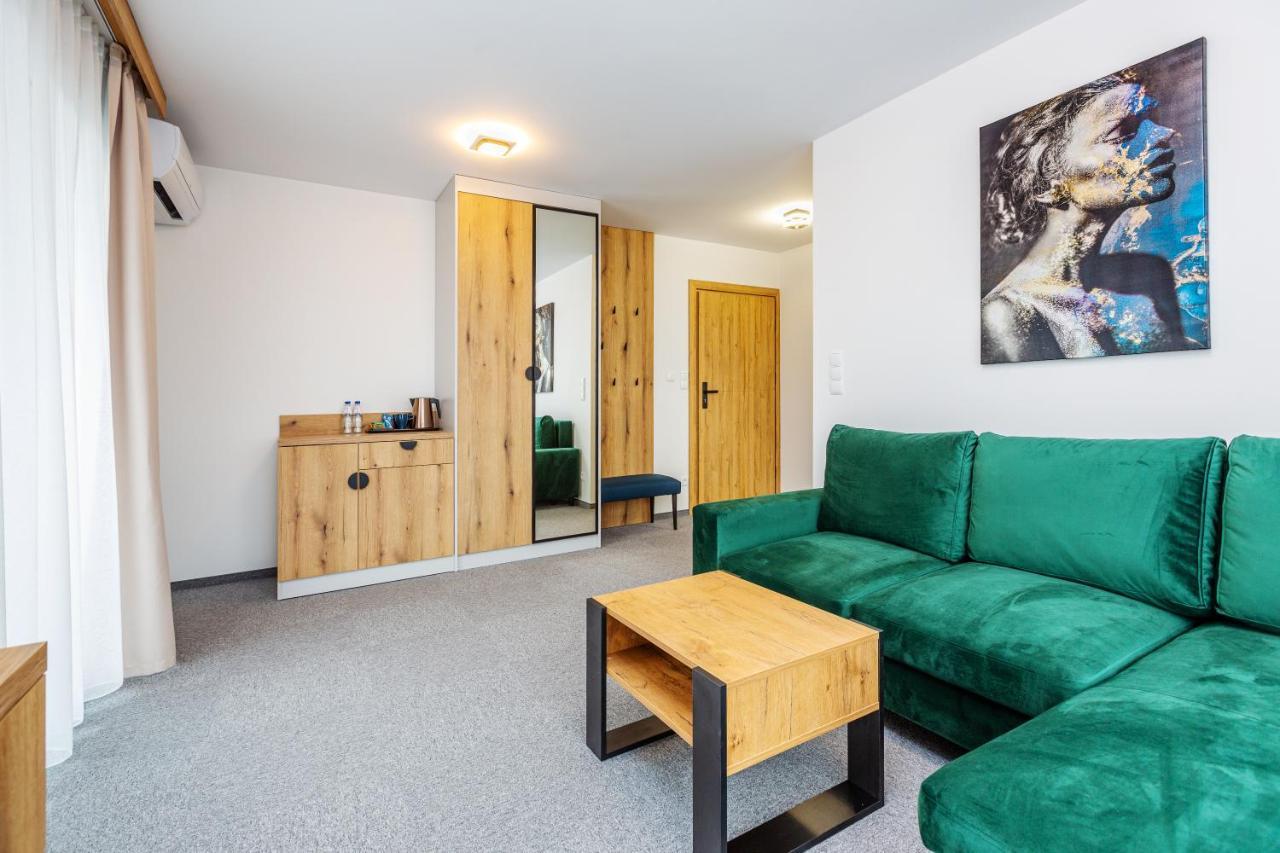 Kashubian Resort Władysławowo エクステリア 写真
